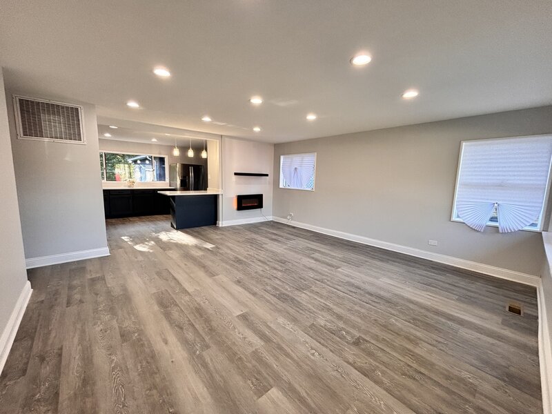 385 166th Street Calumet City IL 60409