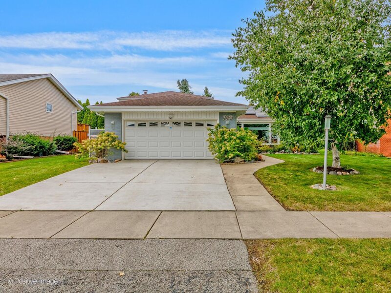 760 Madelyn Drive Des Plaines IL 60016