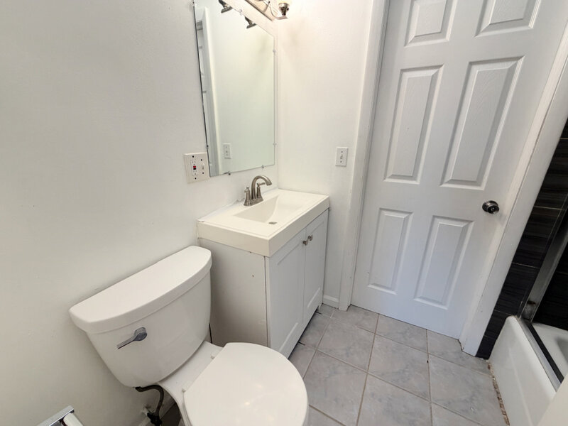 2222 W Rosemont Avenue Chicago IL 60659