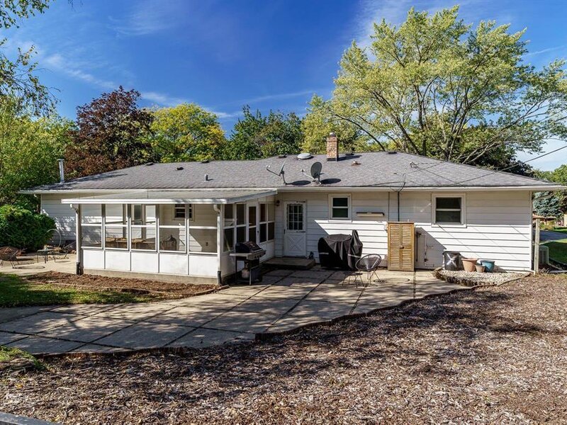 2323 Delcy Drive Rockford IL 61107