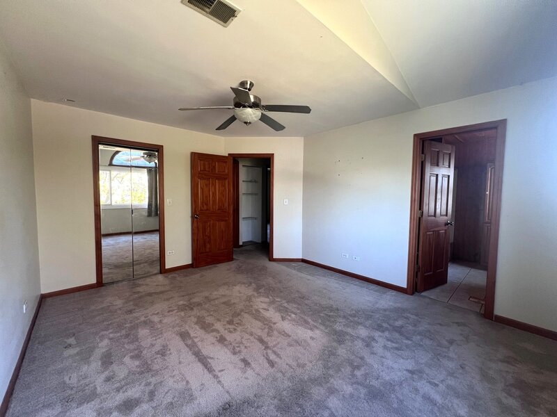 1393 Westport Ridge Crystal Lake IL 60014