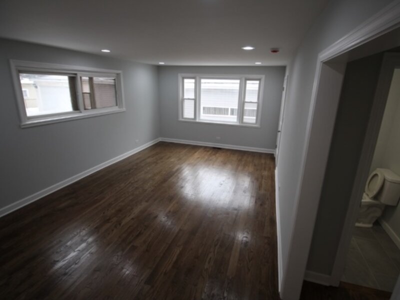 14214 S State Street Riverdale IL 60827