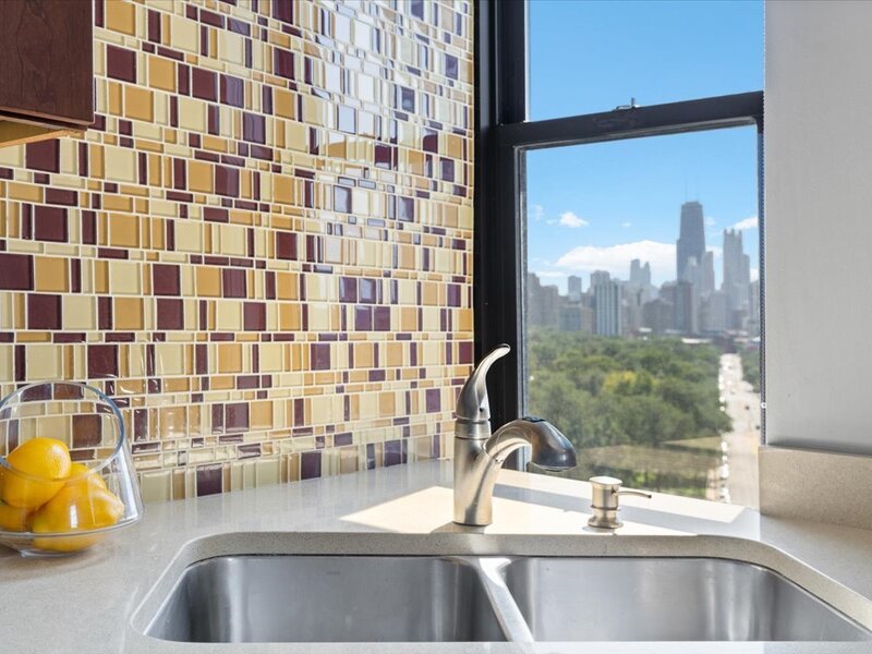 2000 N Lincoln Park West Chicago IL 60614