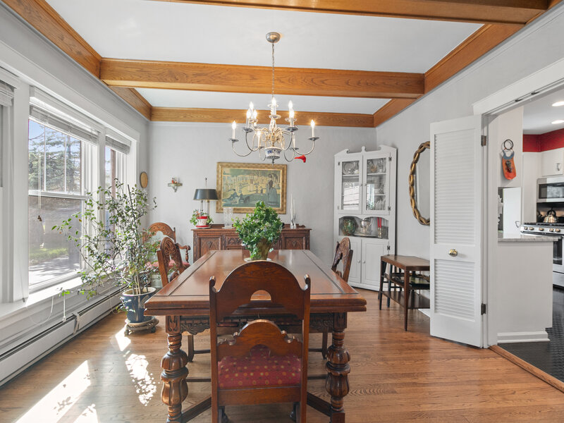 10024 S Leavitt Street Chicago IL 60643