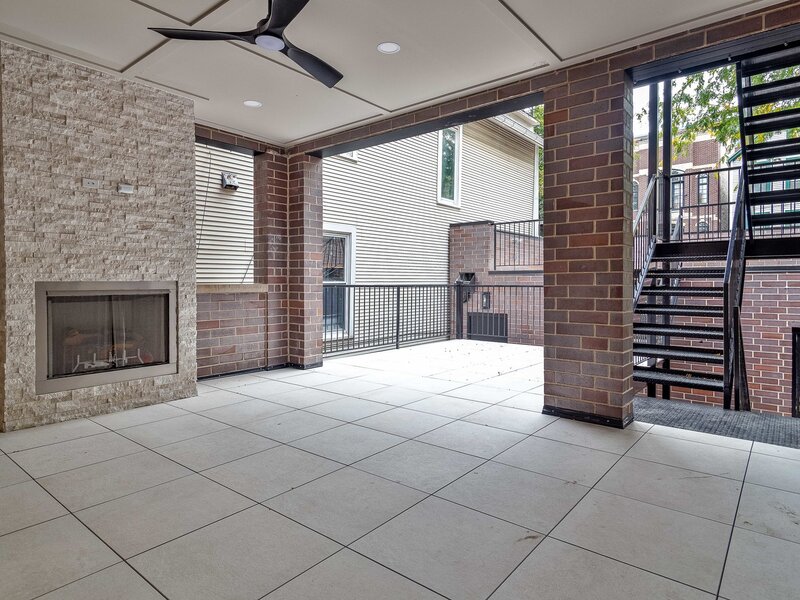 2743 N Seminary Avenue Chicago IL 60614