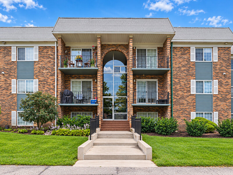 1617 N Windsor Drive Arlington Heights IL 60004