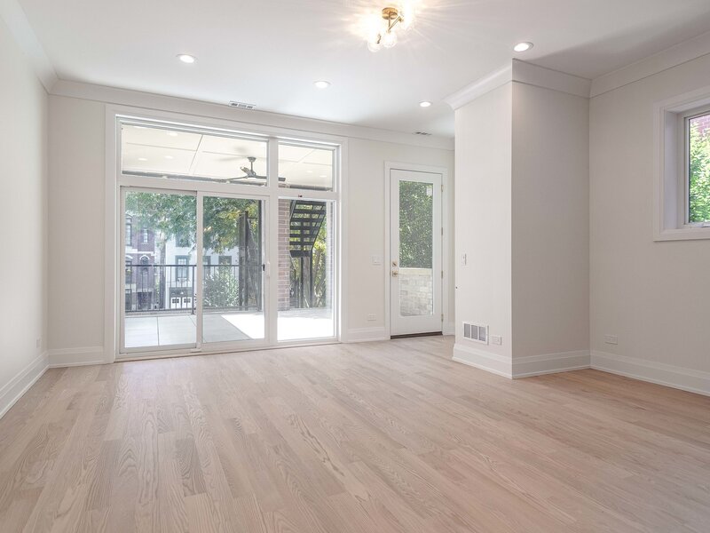 2743 N Seminary Avenue Chicago IL 60614