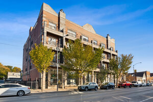 Photo of 4231 N Kedzie Avenue Chicago IL 60618 Unit 4A