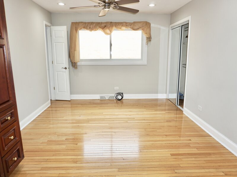 3318 N Page Avenue Chicago IL 60634