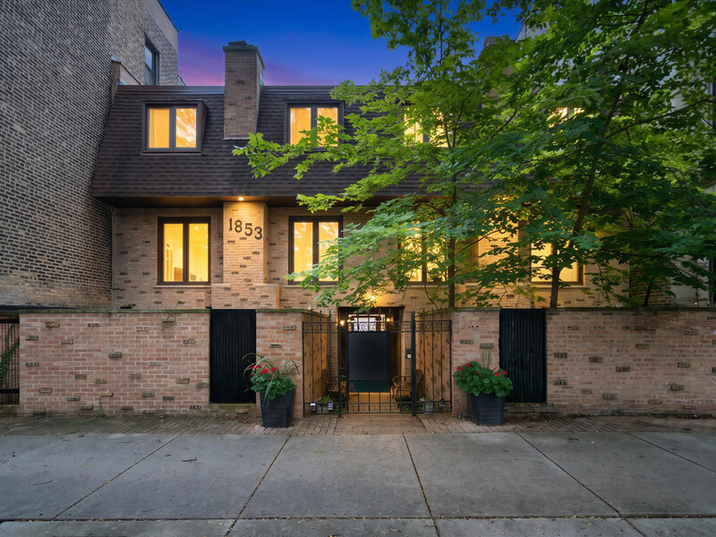 1853 N Cleveland Avenue Chicago IL 60614