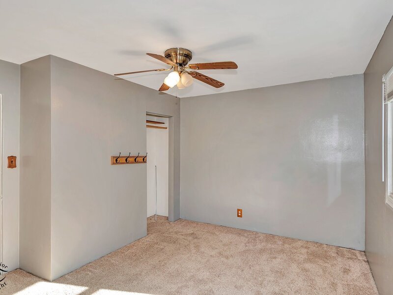 1071 E Broadway Street Bradley IL 60915