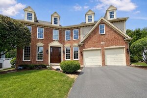 Photo of 376 Amy Court Glen Ellyn IL 60137