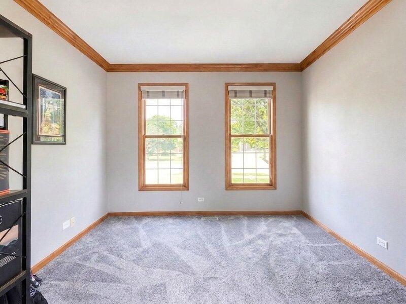 376 Amy Court Glen Ellyn IL 60137
