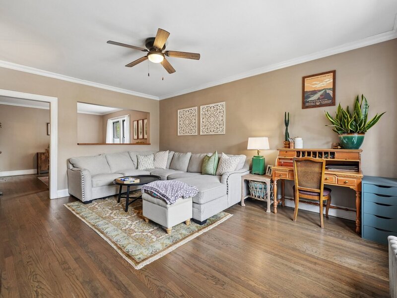 4956 N Winchester Avenue Chicago IL 60640