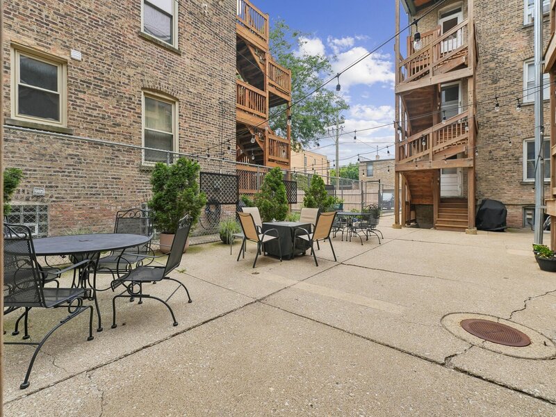 4956 N Winchester Avenue Chicago IL 60640