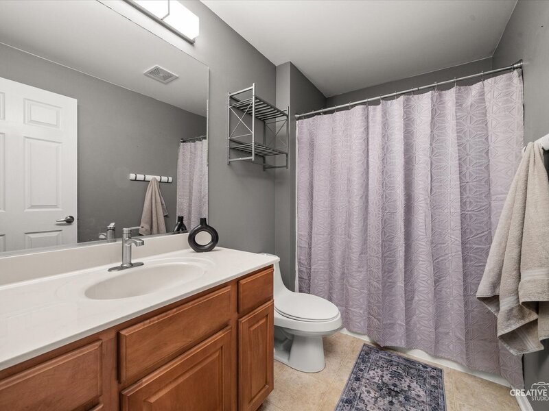 2268 Summerlin Drive Aurora IL 60503