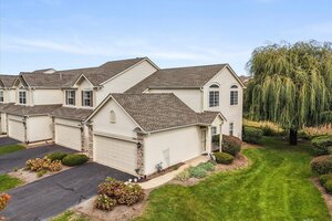 Photo of 2268 Summerlin Drive Aurora IL 60503 Unit 2268