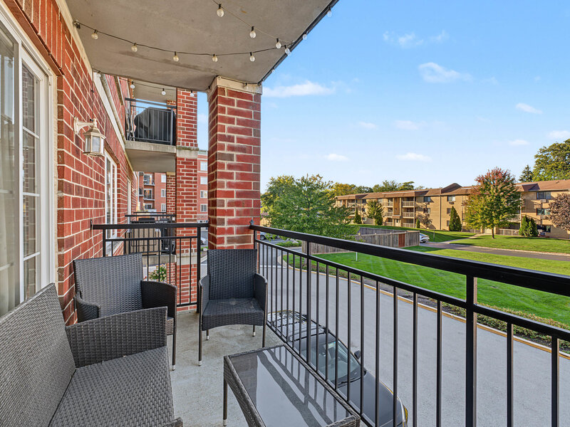 124 W Colfax Street Palatine IL 60067