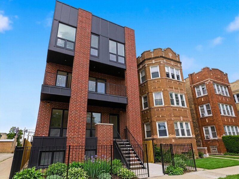 6414 N Francisco Avenue Chicago IL 60645