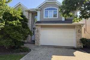 Photo of 6407 Emerald Court Willowbrook IL 60527