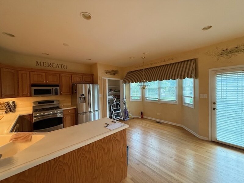 6407 Emerald Court Willowbrook IL 60527
