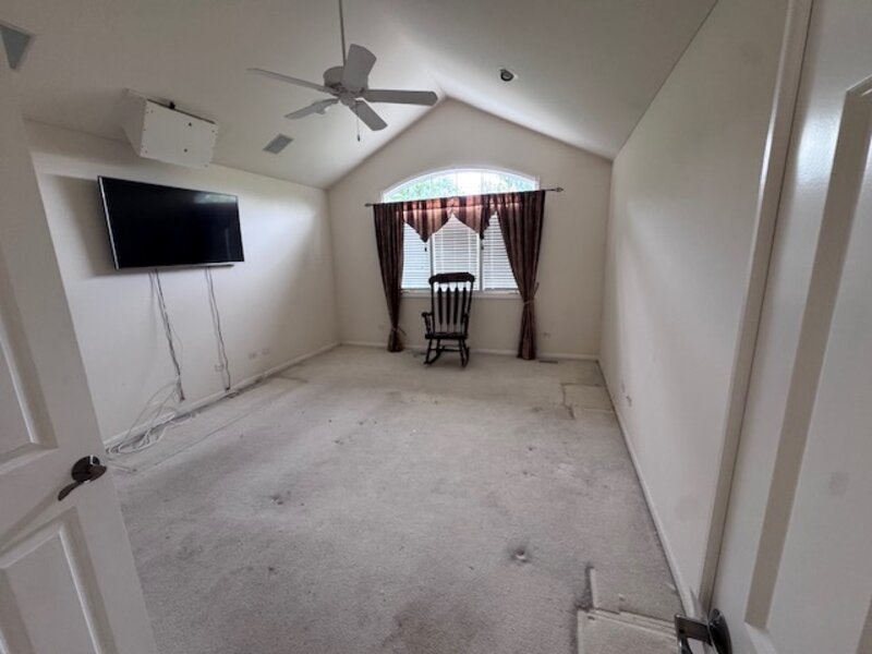 6407 Emerald Court Willowbrook IL 60527
