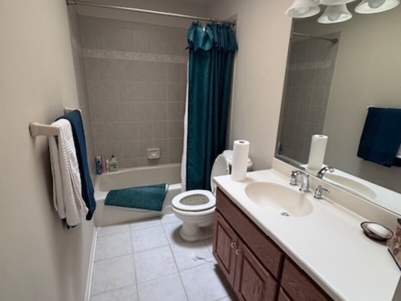 6407 Emerald Court Willowbrook IL 60527