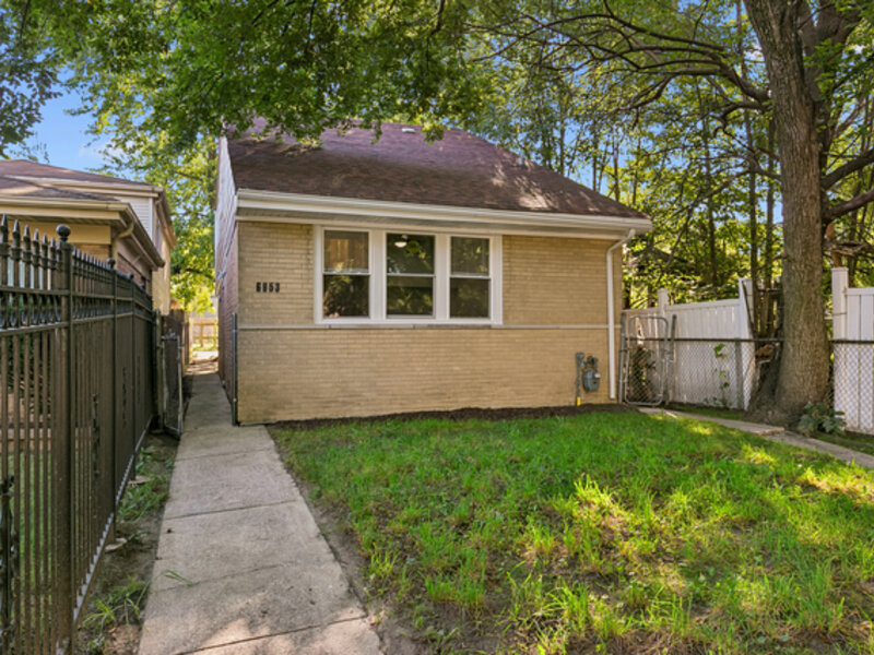 6853 S Langley Avenue Chicago IL 60637