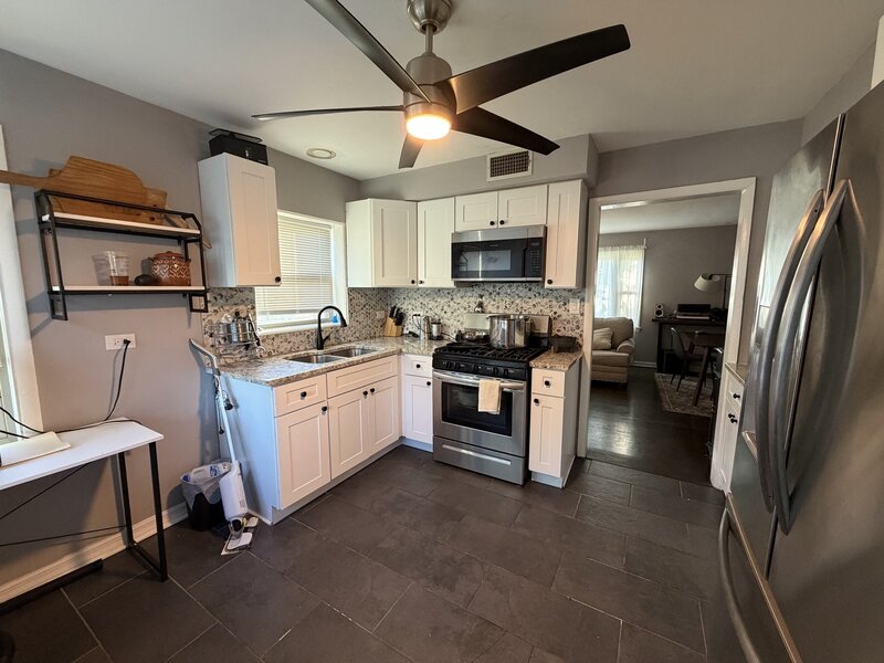 2321 S 24th Avenue Broadview IL 60155