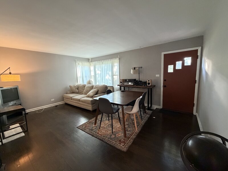 2321 S 24th Avenue Broadview IL 60155