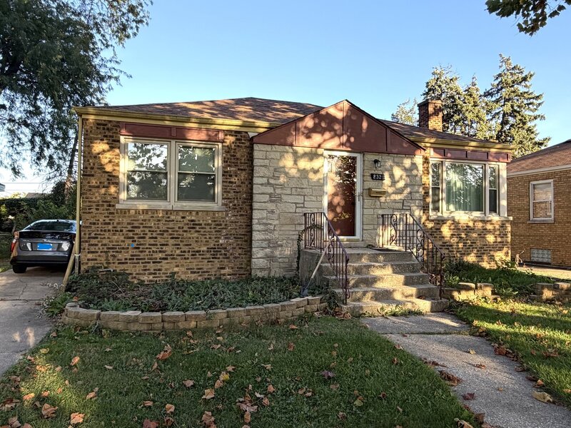2321 S 24th Avenue Broadview IL 60155
