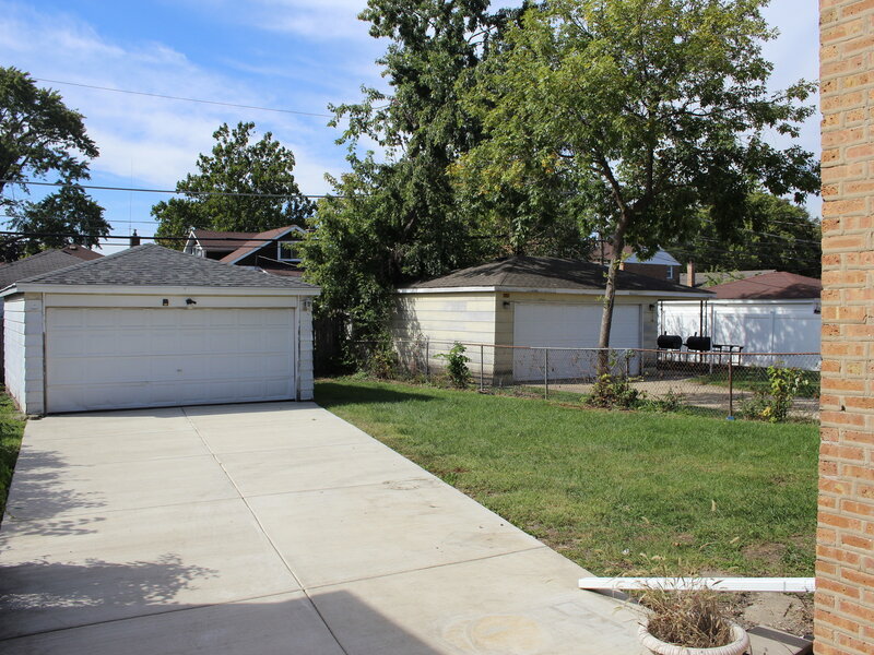 230 Bellwood Avenue Bellwood IL 60104