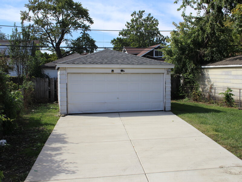 230 Bellwood Avenue Bellwood IL 60104