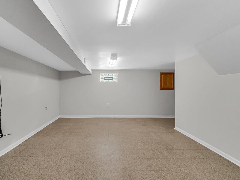 9331 S Parnell Avenue Chicago IL 60620