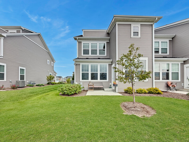2271 Ryegrass Lane Bolingbrook IL 60490