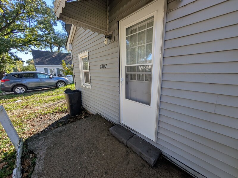 1807 Poplar Street Ottawa IL 61350