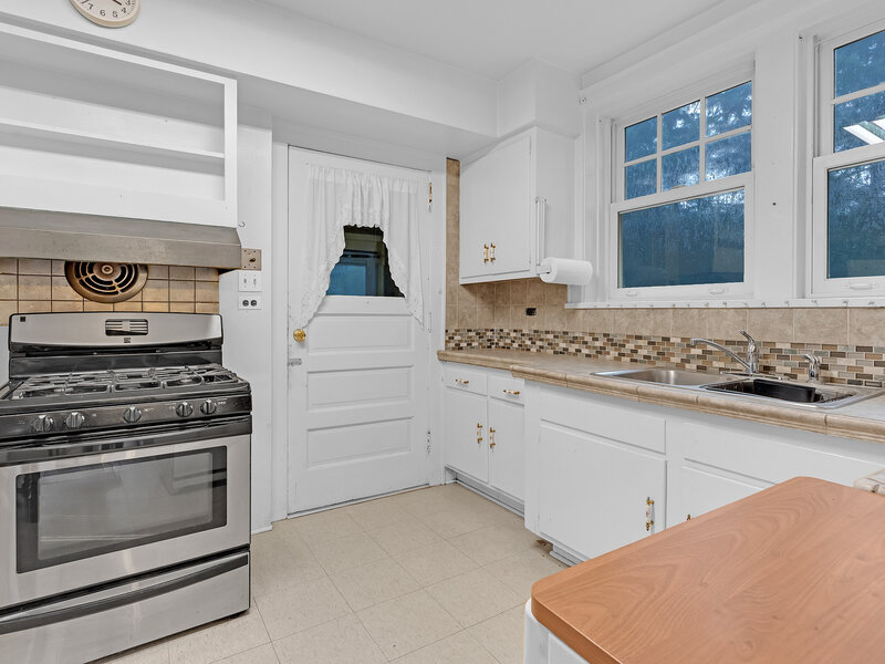 1324 Fredrickson Place Highland Park IL 60035
