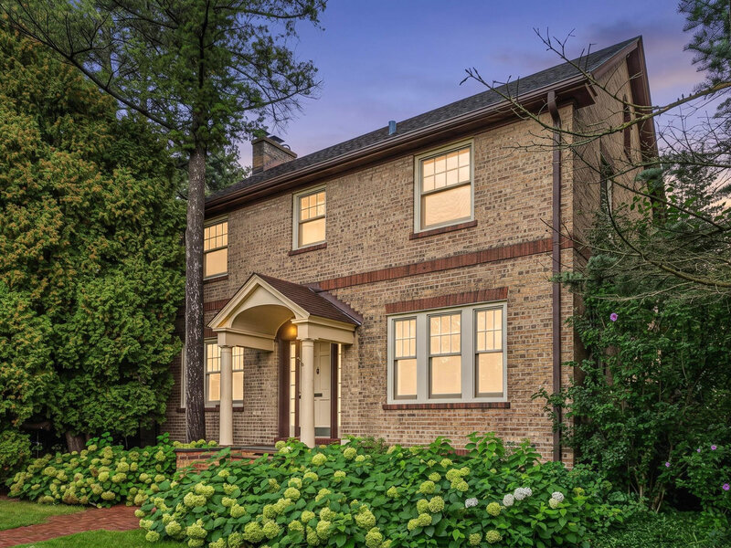 1324 Fredrickson Place Highland Park IL 60035