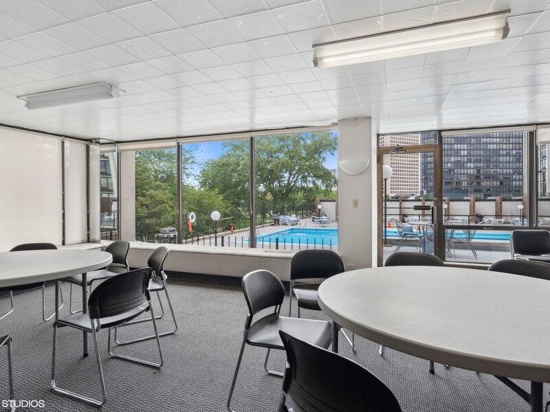 5455 N Sheridan Road Chicago IL 60640