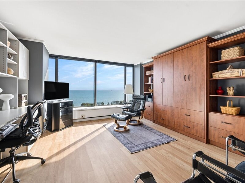 5455 N Sheridan Road Chicago IL 60640