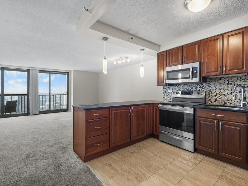 10 E Ontario Street Chicago IL 60611