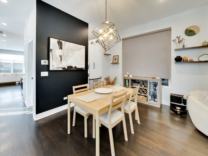 2415 W Huron Street Chicago IL 60612