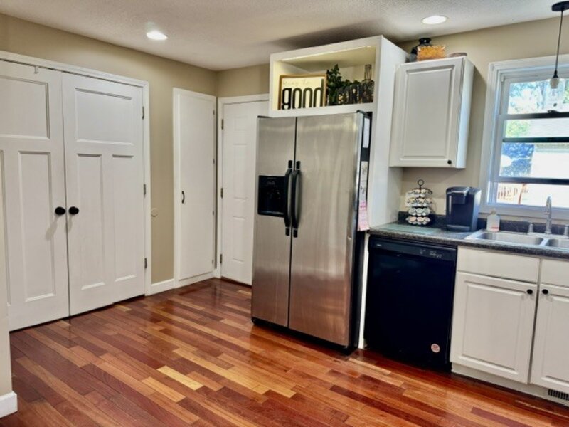 1903 Laharpe Street Lasalle IL 61301