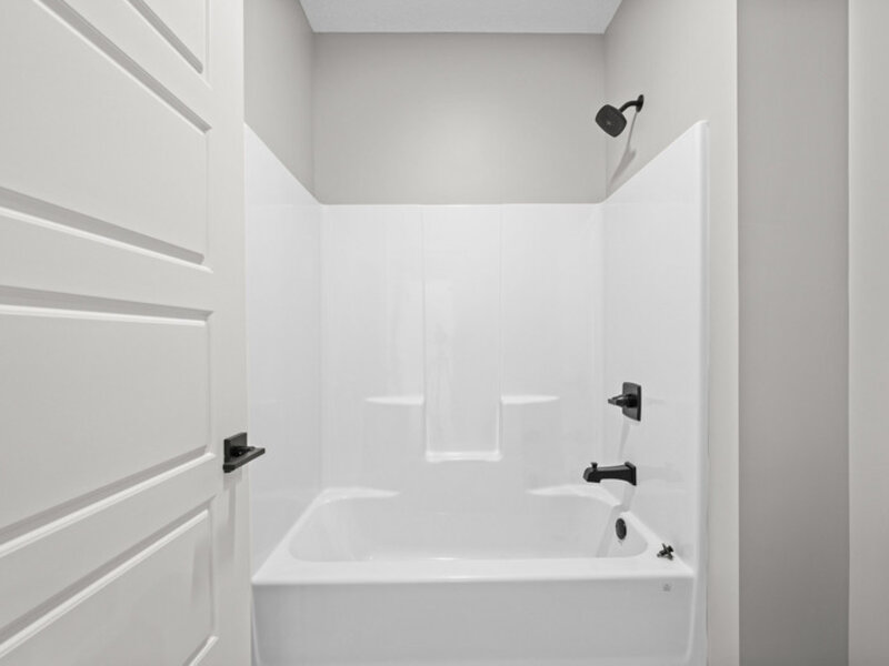 324 Linda Lane Riverdale IA 52722