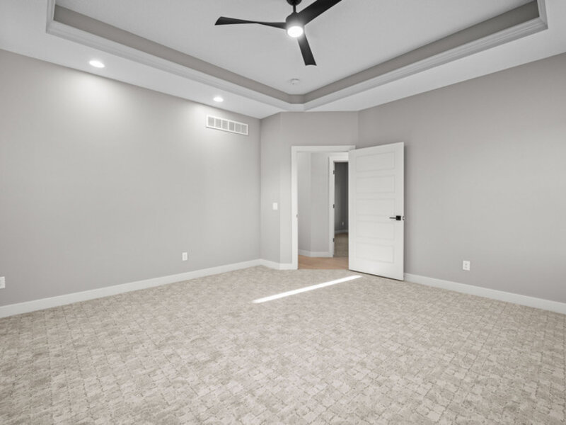 324 Linda Lane Riverdale IA 52722