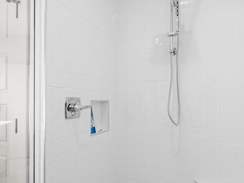 324 Linda Lane Riverdale IA 52722