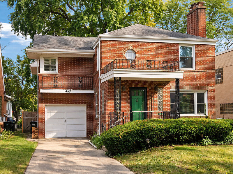 469 Uvedale Road Riverside IL 60546