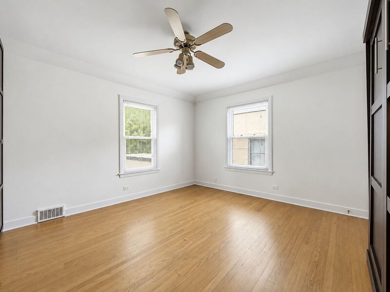 469 Uvedale Road Riverside IL 60546
