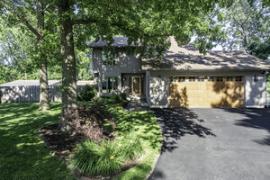 Photo of 38013 N Russell Avenue Beach Park IL 60087