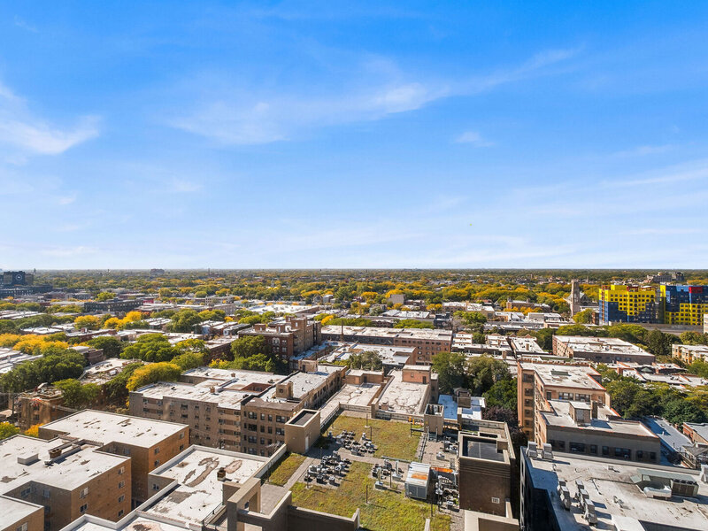 5445 N Sheridan Road Chicago IL 60640